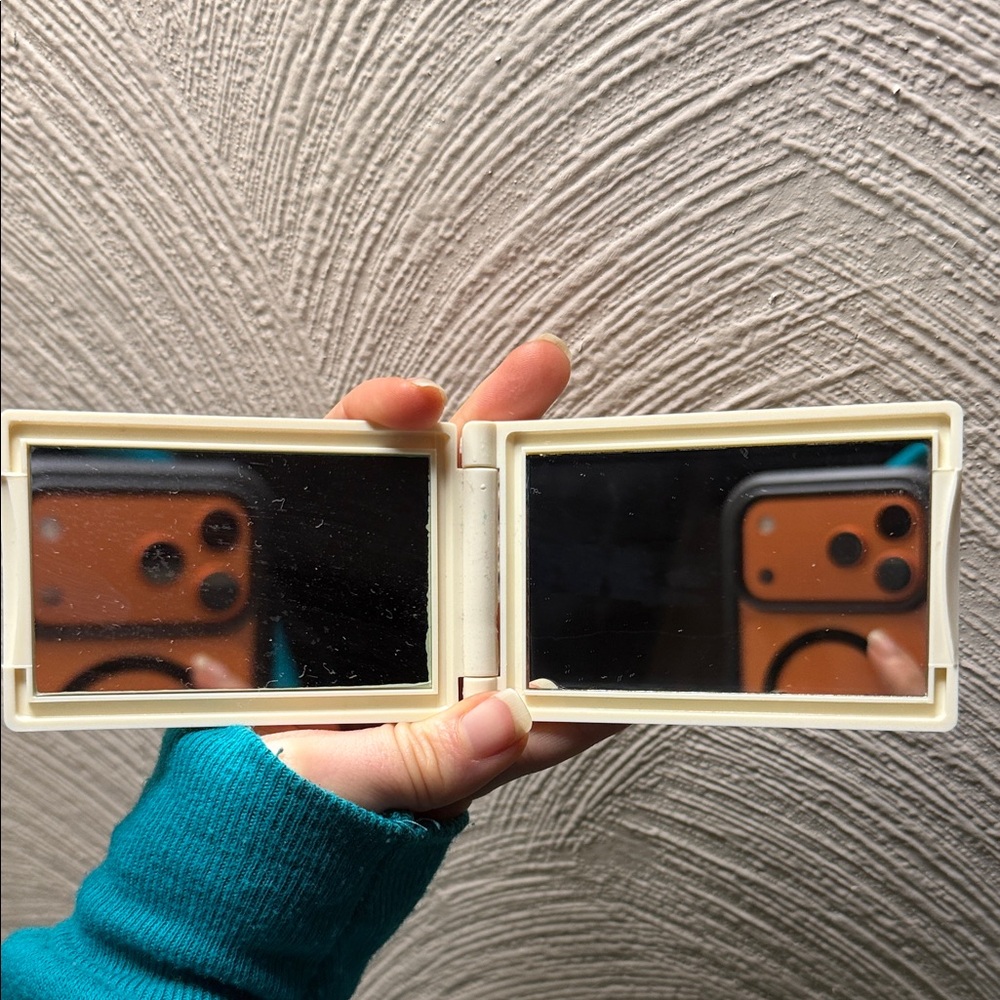 Vintage CAPRI Compact Beige Double Mirror